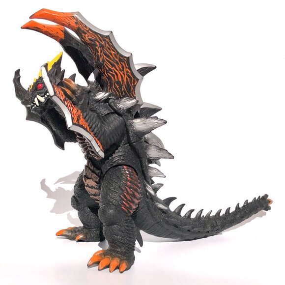 Bandai Ultraman Kaiju DX Tsurugi Demaaga Action Figure 2015 Ultra Monster Vinyl - Picture 10 of 16